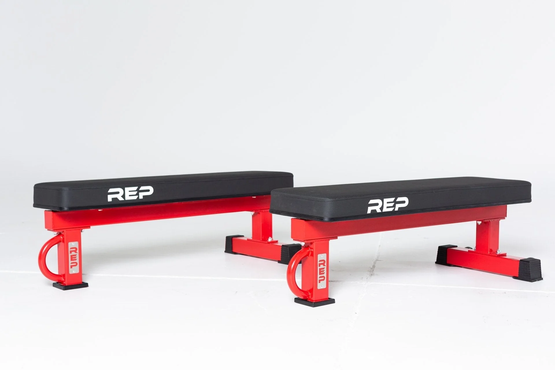 FB-5000 Competition Flat Bench - Image 3