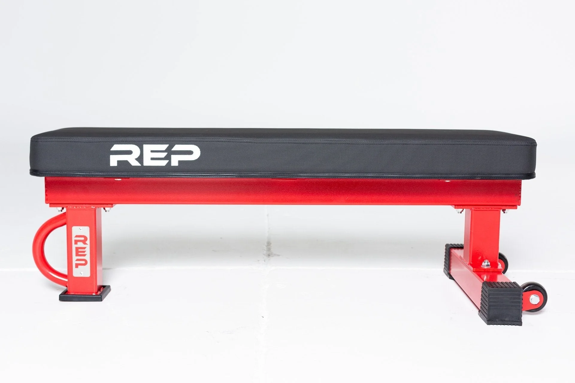 FB-5000 Competition Flat Bench - Image 6