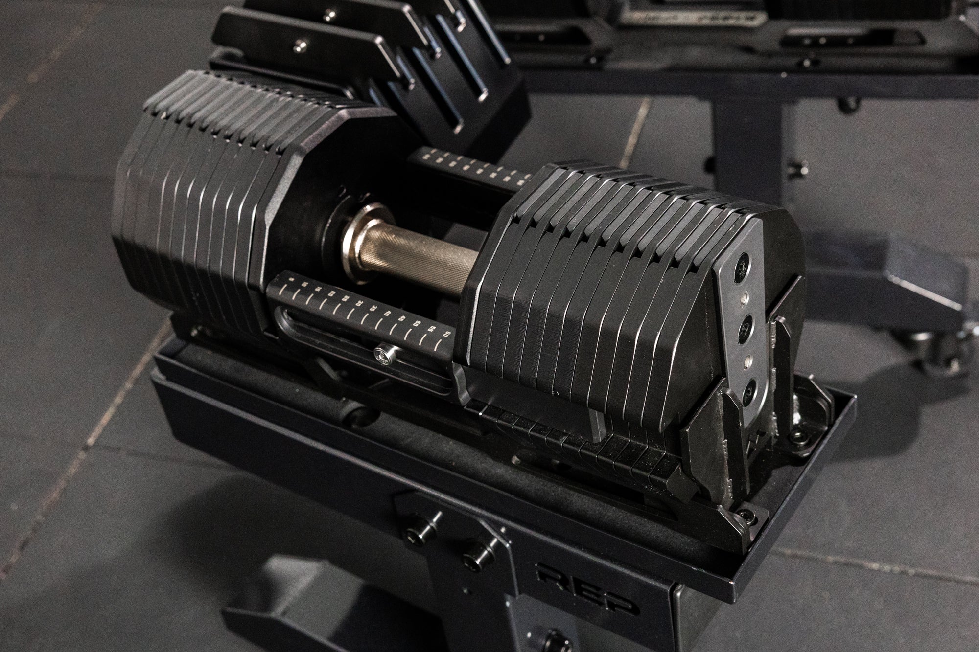 REP® x PÉPIN™ FAST Series™ Adjustable Dumbbell (KG) - Image 5